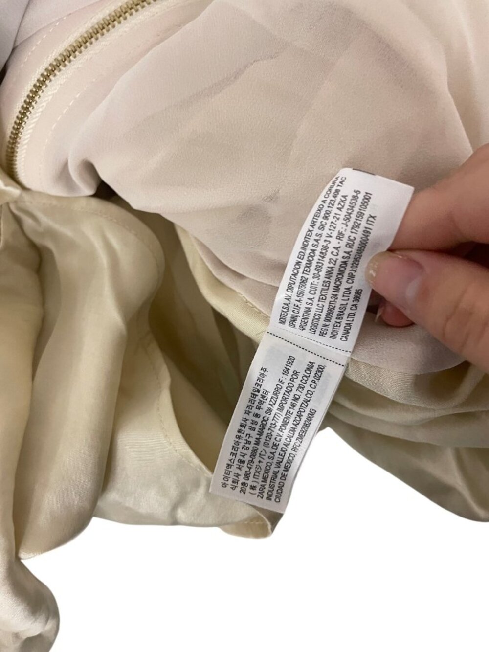 Zara Womens Puffed Bomber Jacket Satin Medium Ecru Voluminous 2814/404 NWOT - Picture 9 of 14